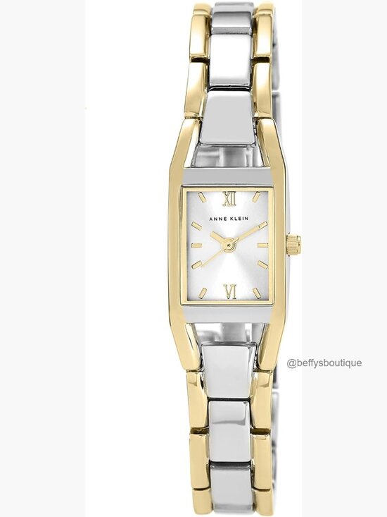 Women\'s Quartz Dress Watch with Stainless Steel Bracelet